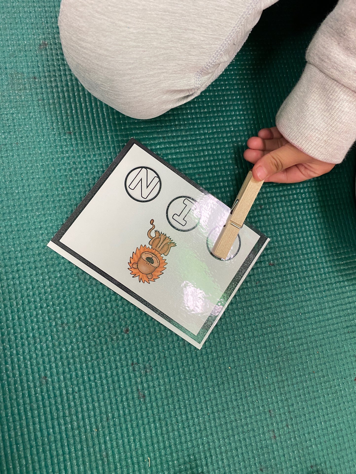 Clip It! Learn It! Math and Literacy Centers