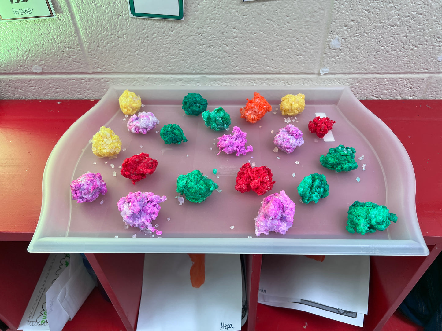 Student Scientists In The Classroom: Set 2 - 11 Hands-On Science Experiments