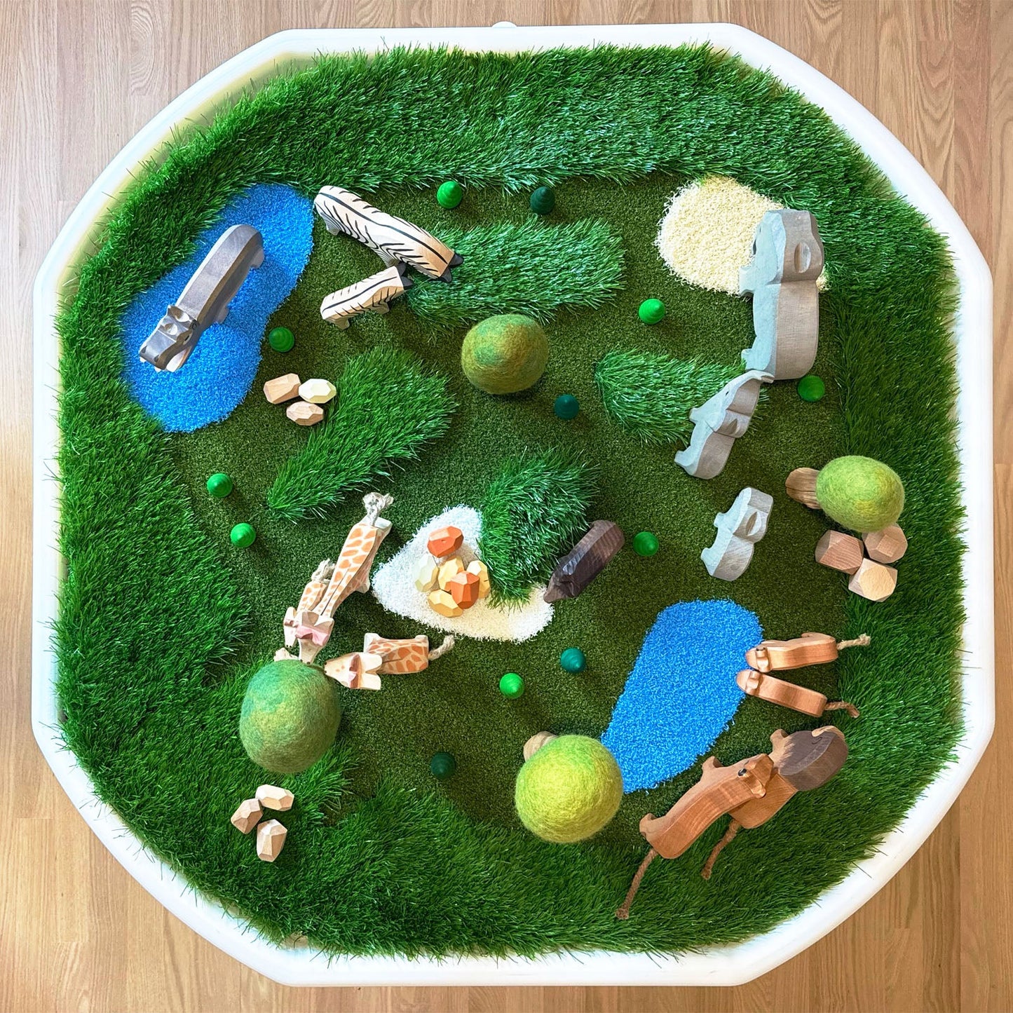 Tuff Tray 3D Grass Habitat Insert