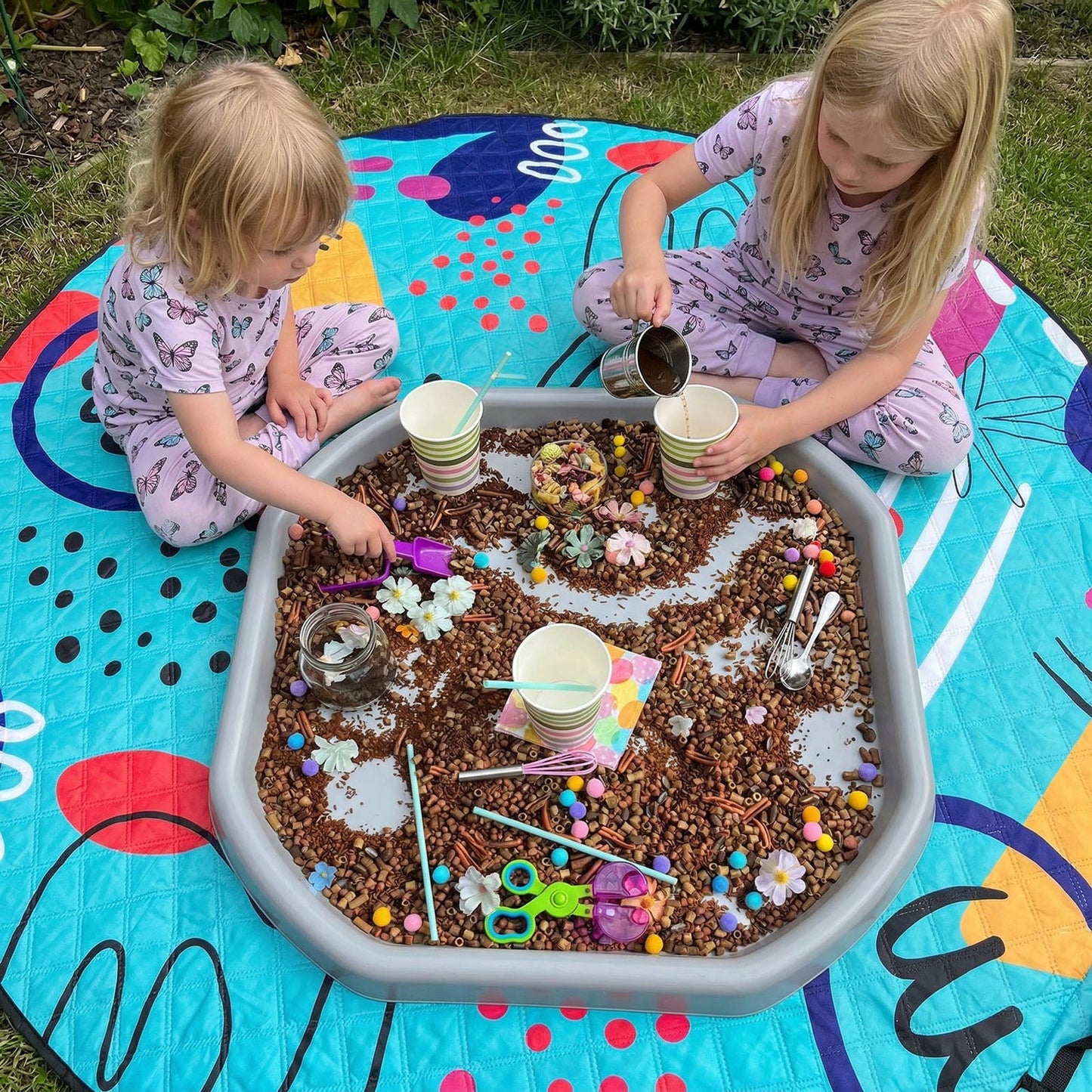 Tuff Tray